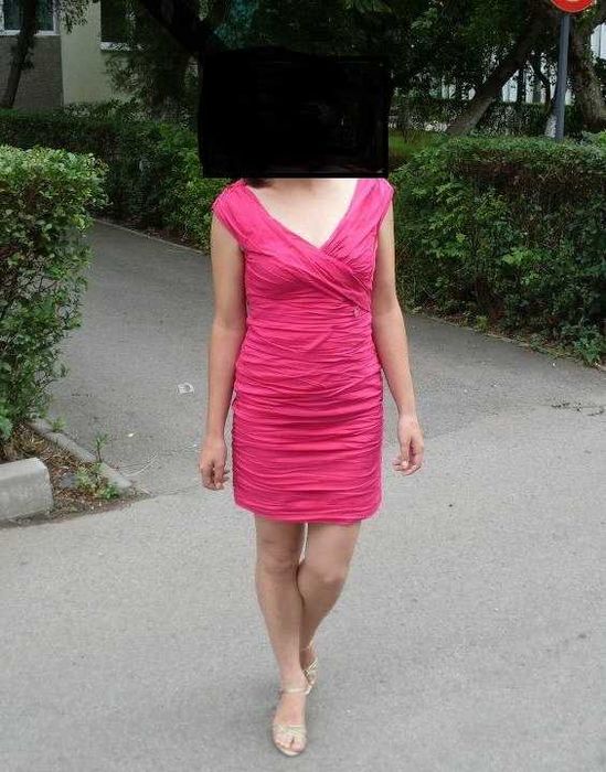Vand rochie Roz Marime M