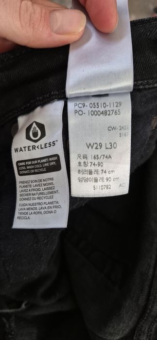 Blugi Levi's, marimea S (36)