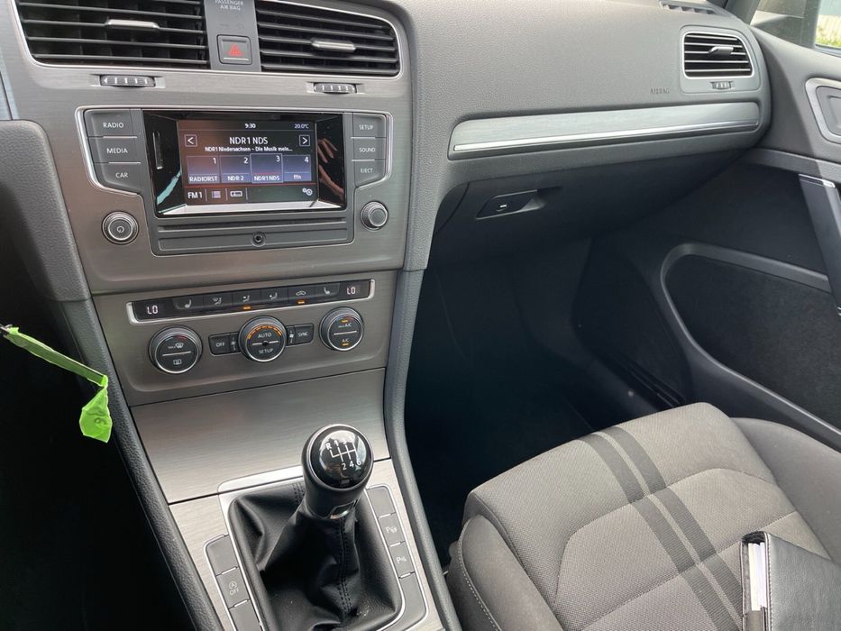VOLKSWAGEN Golf 2014 — imagine 5
