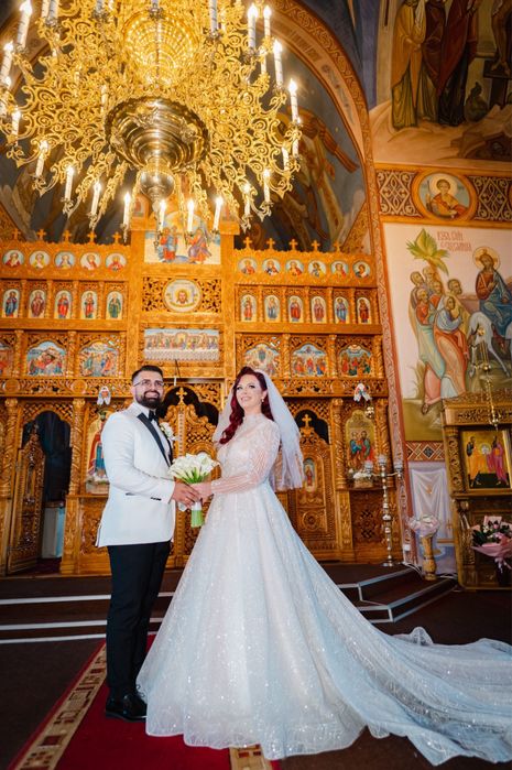 Rochie de mireasa de vanzare stare buna