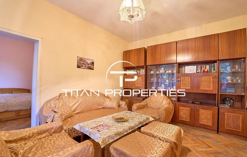 Дава се под наем Двустаен апартамент в Пловдив, Мараша - 65 кв.м за 331.5 € - Снимка #1