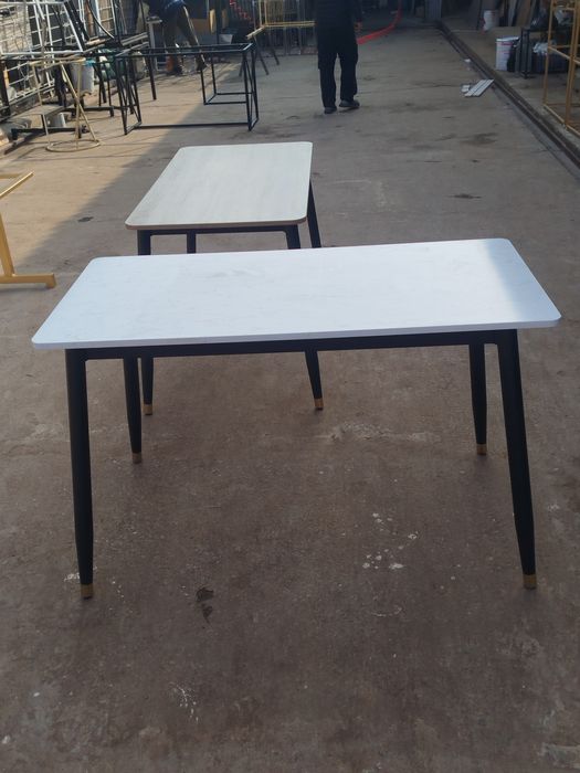 Loft mebel kuhiniy stol