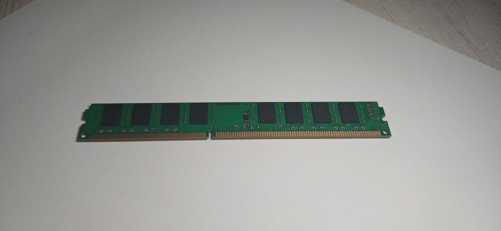 DDR4 8GB RAM xotira  Juda tez ishlaydi Yangi
3200MHz tezlikda ishlaydi