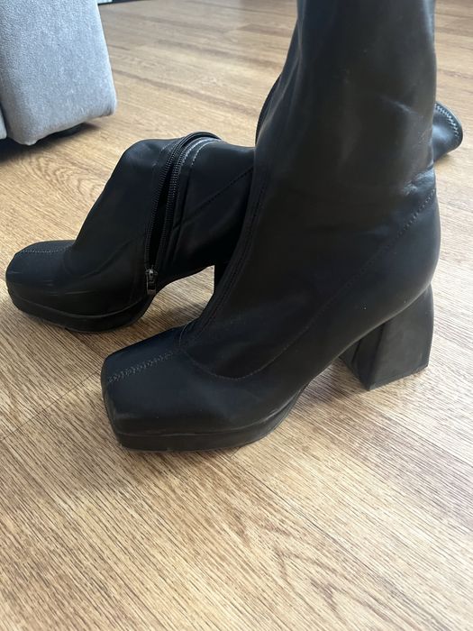 Сапоги женские весенние