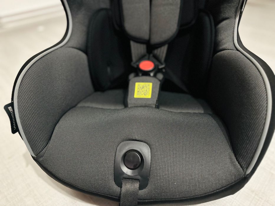 Scaun auto isofix Peg Perego VIAGGIO 1 DUO FIX KTT 9-18kg - impecabil