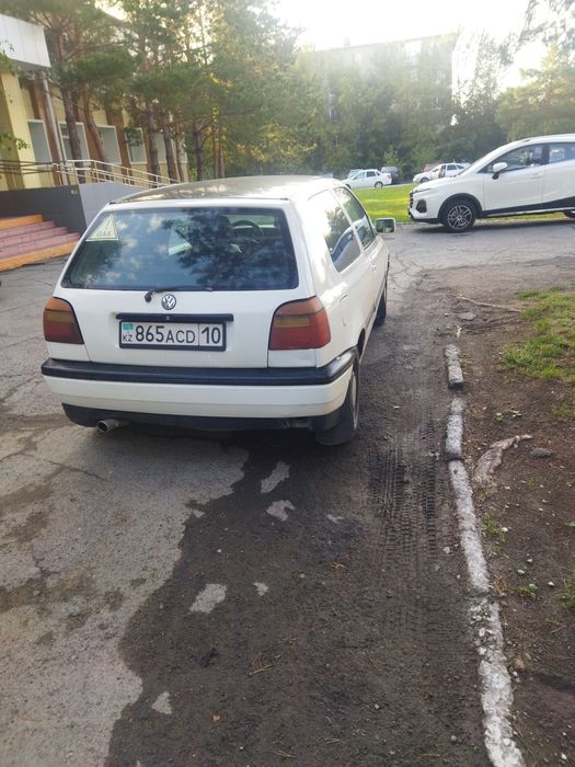 Продам машину звоните