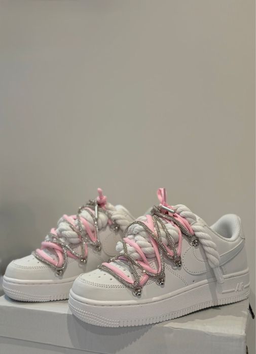 Air Force 1 Low Baby Pink “Overlace”