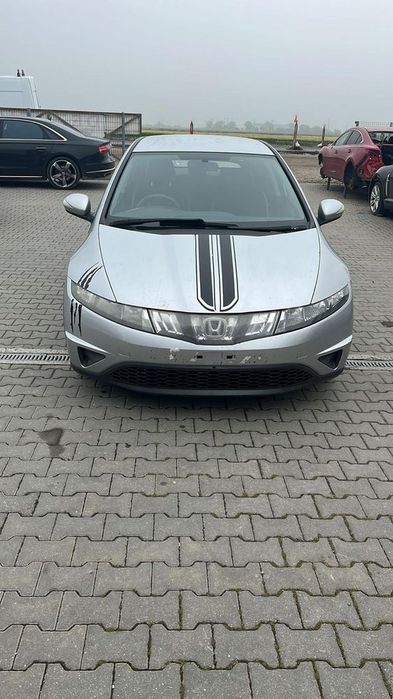 Dezmembram Honda Civic hatchback 2.2 diesel din 2008