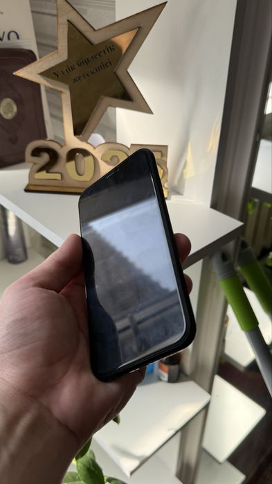 Iphone XR 128 GB в идеале