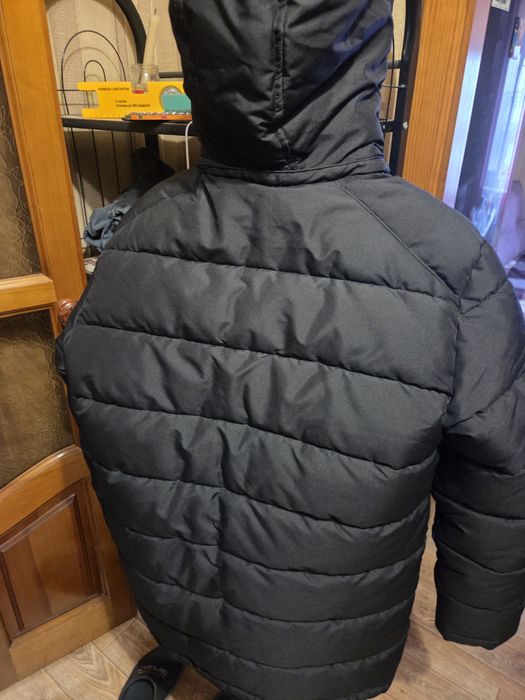Продам куртку осень зима