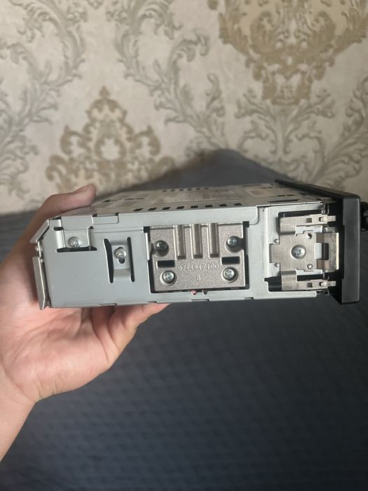 Оригинал мафон машины renault sandero stepway 2014г