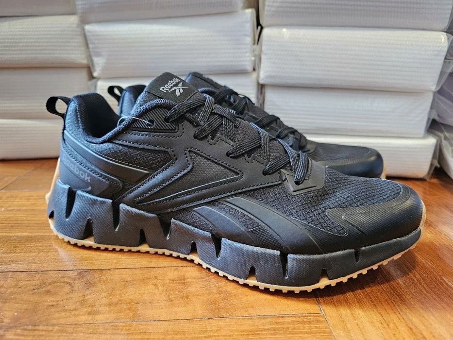 Adidasi Reebok marimea 45.5