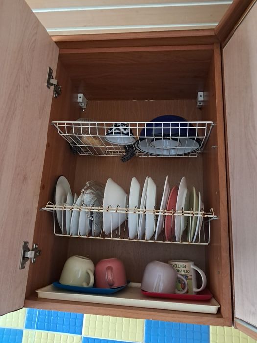 Кухонный гарнитур  стол