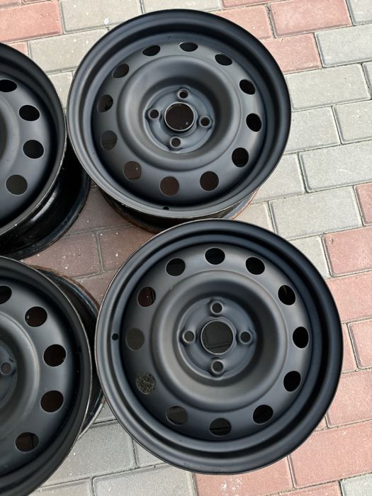 Продам диски на Рио Акцент