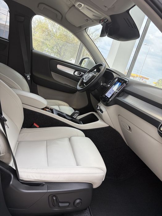 Volvo XC-40 2021 Inscription | Plugin Hybrid | Finantare Rate