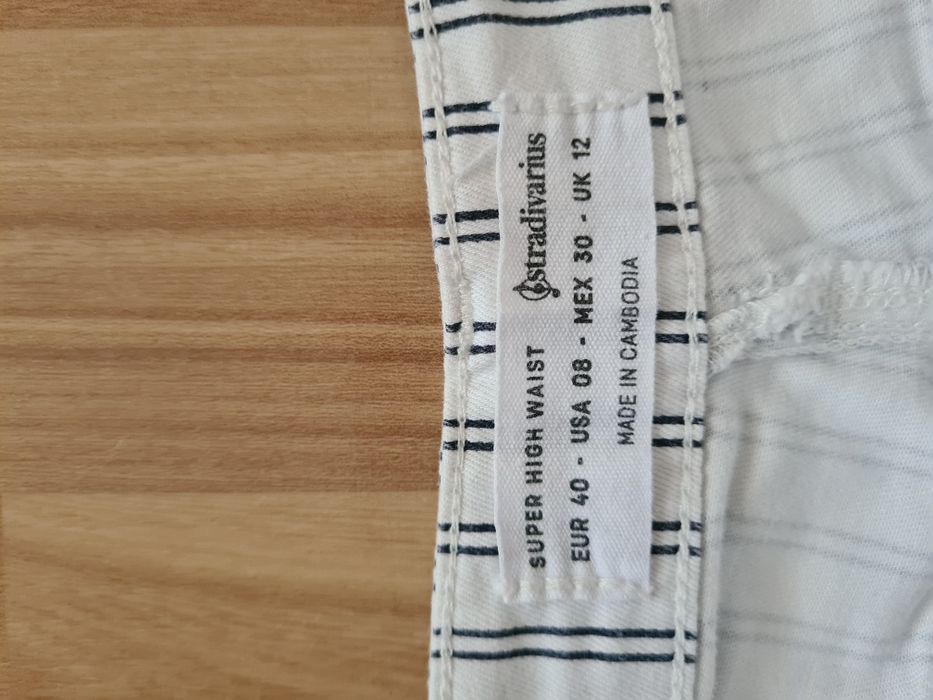 Панталони и дънки (от XS до М) x 10 лв