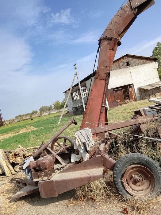 Кирполтара спец техники сотилади