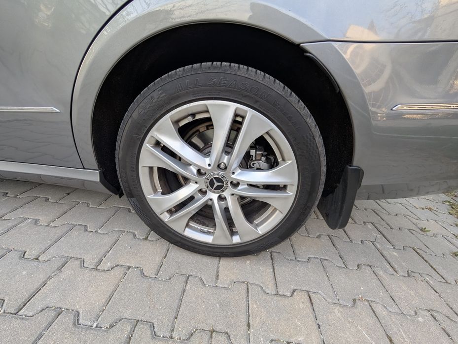 Mercedes Benz E class 4 matic