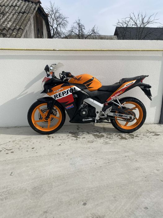 Vand honda cbr 125 2012