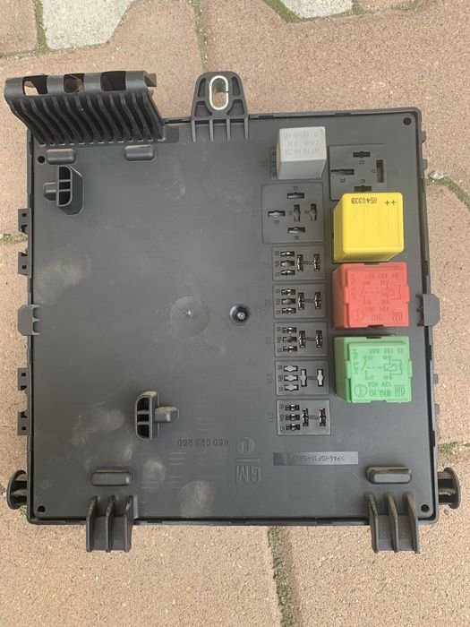 Бушонно табло опел сигнум  вектра ц opel vectra c signum