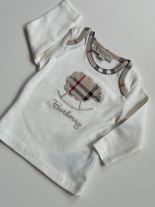Burberry мека памучна блуза 6месеца