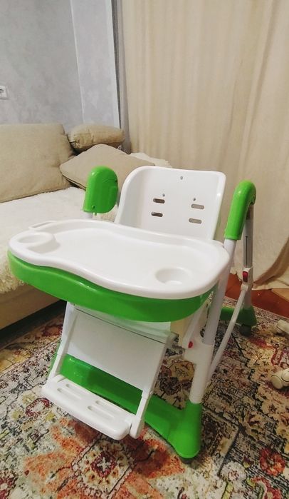 Продам стульчик для кормления