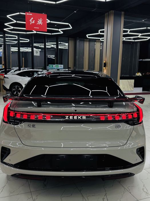 Zeekr 001 2026 — 2