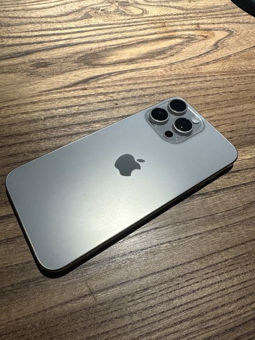 Продам 15 pro max 256gb