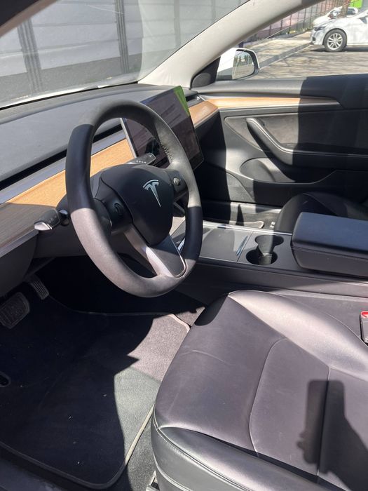 Tesla model 3 xxx