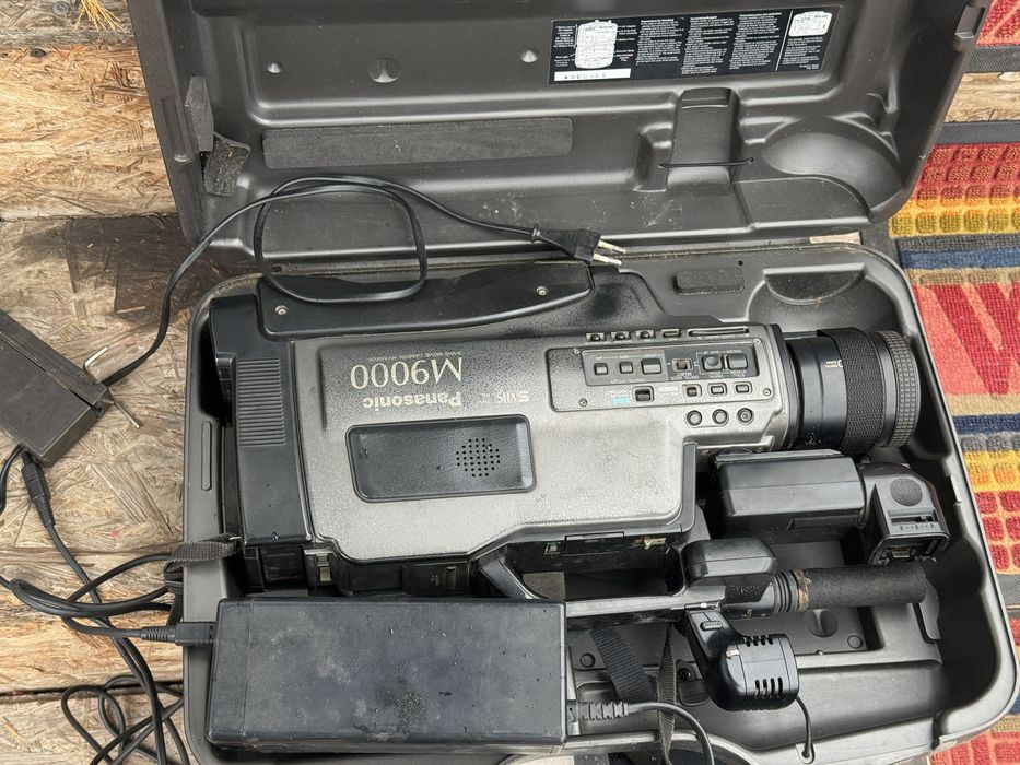Камера Panasonic m9000