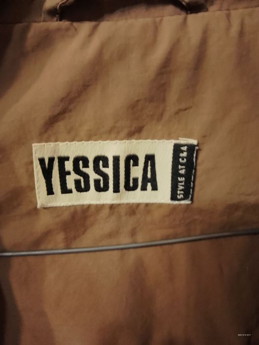 jacheta subțire pentru femei