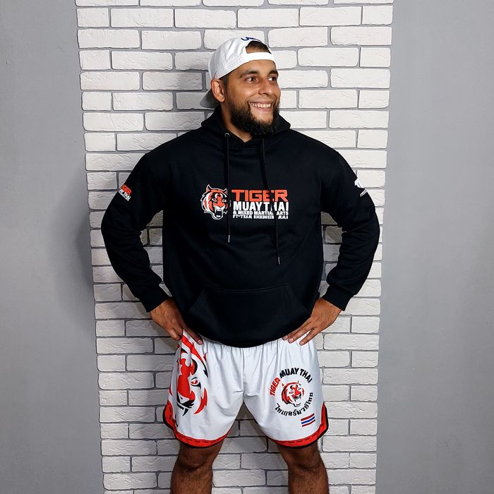 Спортивная одежда в Алматы