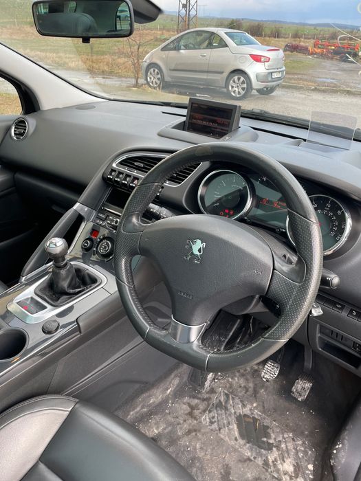 Пежо 3008  2009-2016г