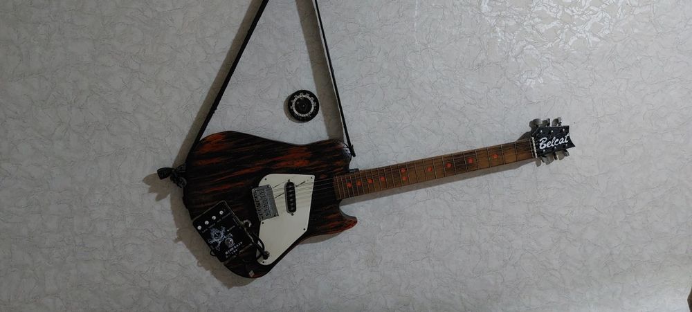 Гитара кастом сосна древняя