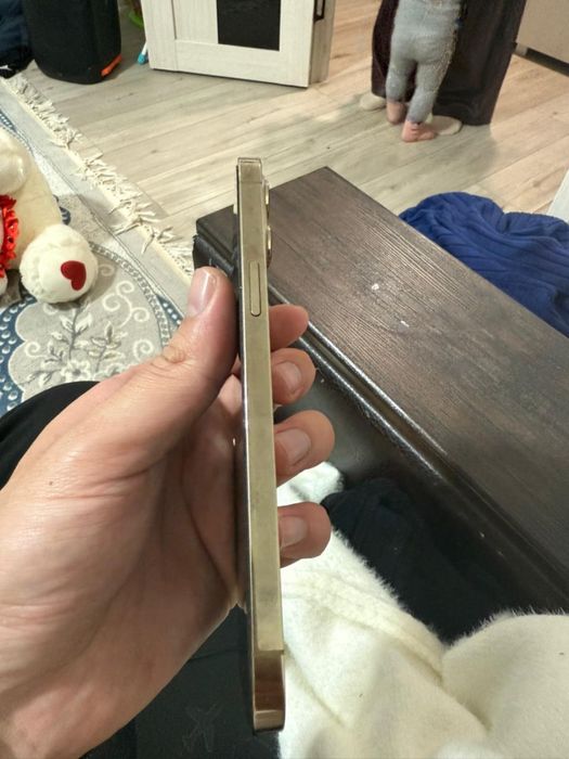 Продам 12 pro max