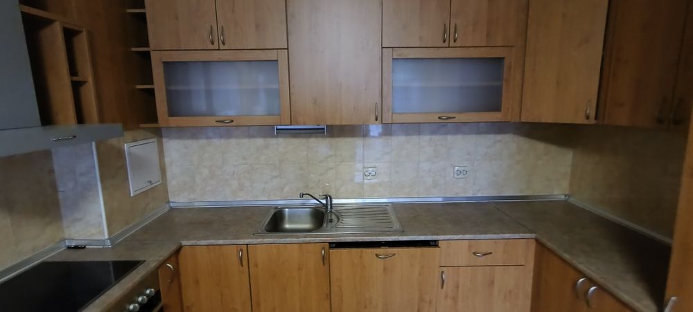 Кухня с електрически уреди топ цена