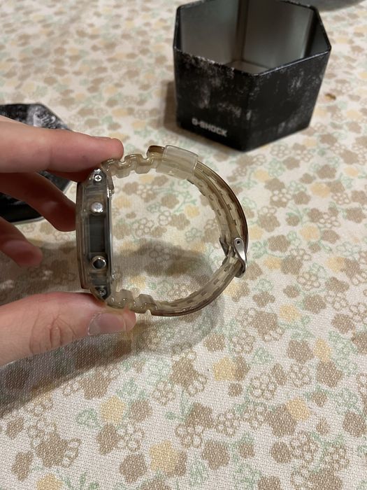 Casio G-Shock GA-2100SKE-7AER Carbon Core Guard