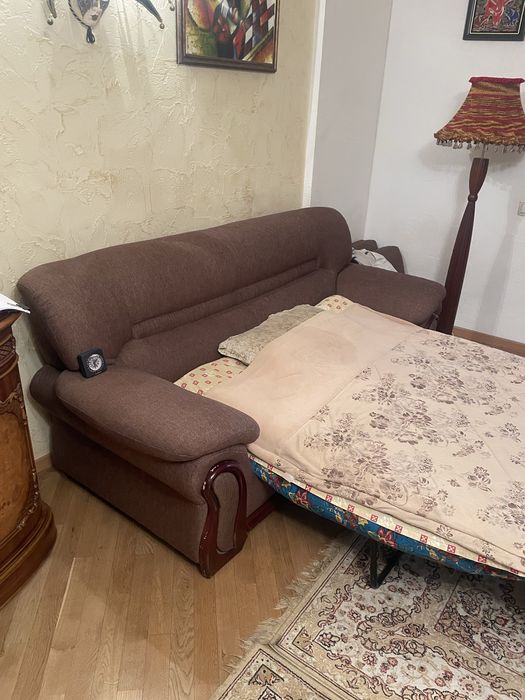 Продам мягкую гарнитуру