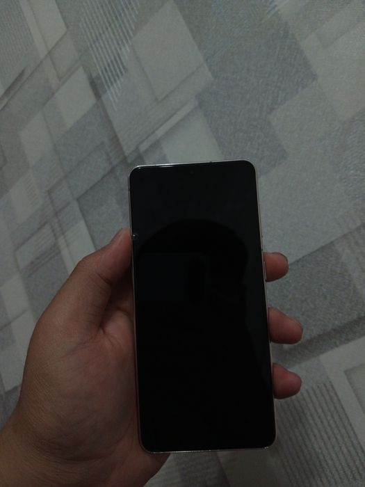 Samsung s21 5g sotiladi shoshilinch!!!