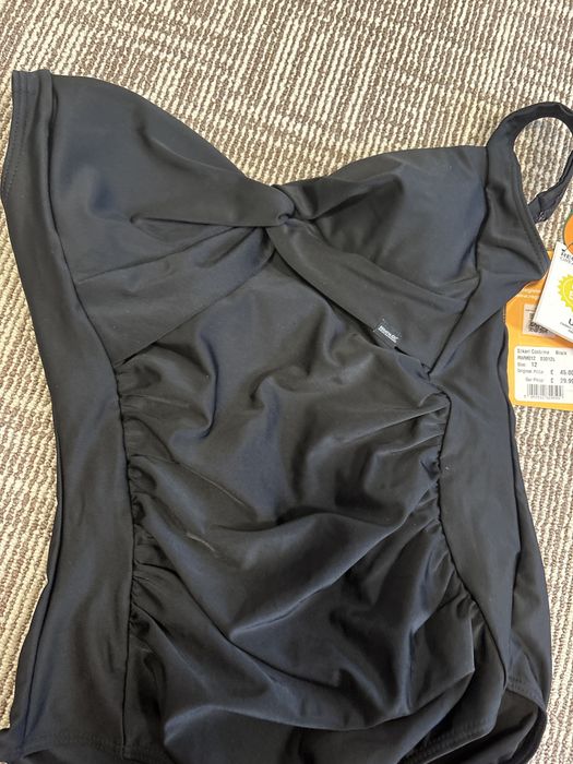 Vand Costum de Baie Regata