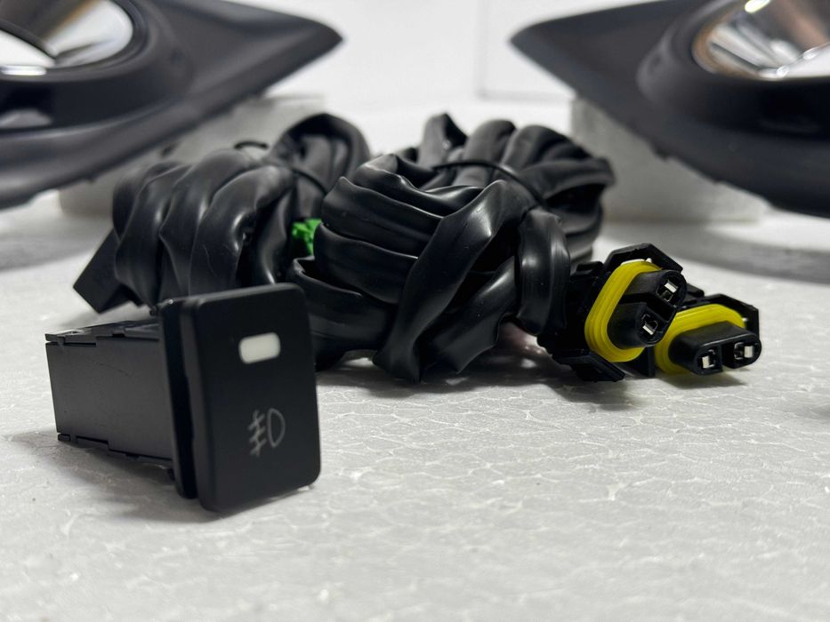 Комплекты противотуманных фар для Toyota