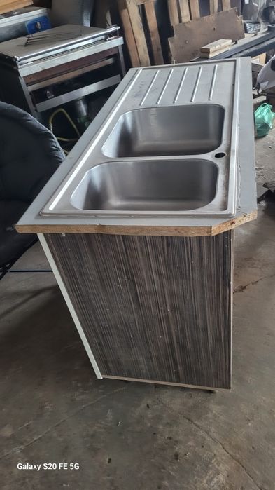 Chiuveta bucătăria 120x60