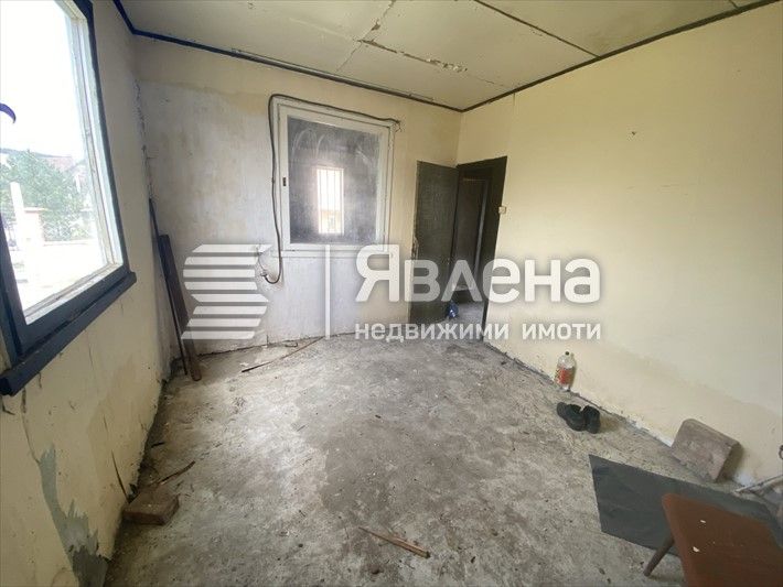 Продава се Къща в Варна, м-т Зеленика - 520 кв.м за 133 €/кв.м - Снимка #5