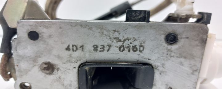 Broasca usa fata dreapta 4d1837016d Audi A4 B5