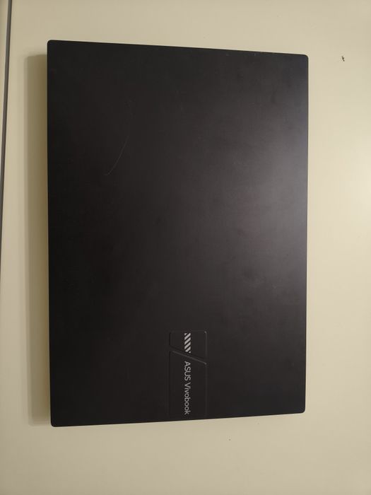 Ноутбук Asus диагональ 16