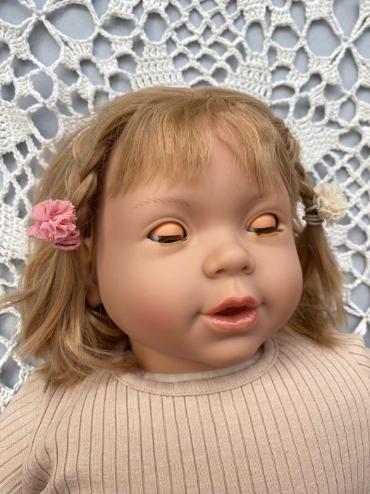 Кукла новая 63см Испания