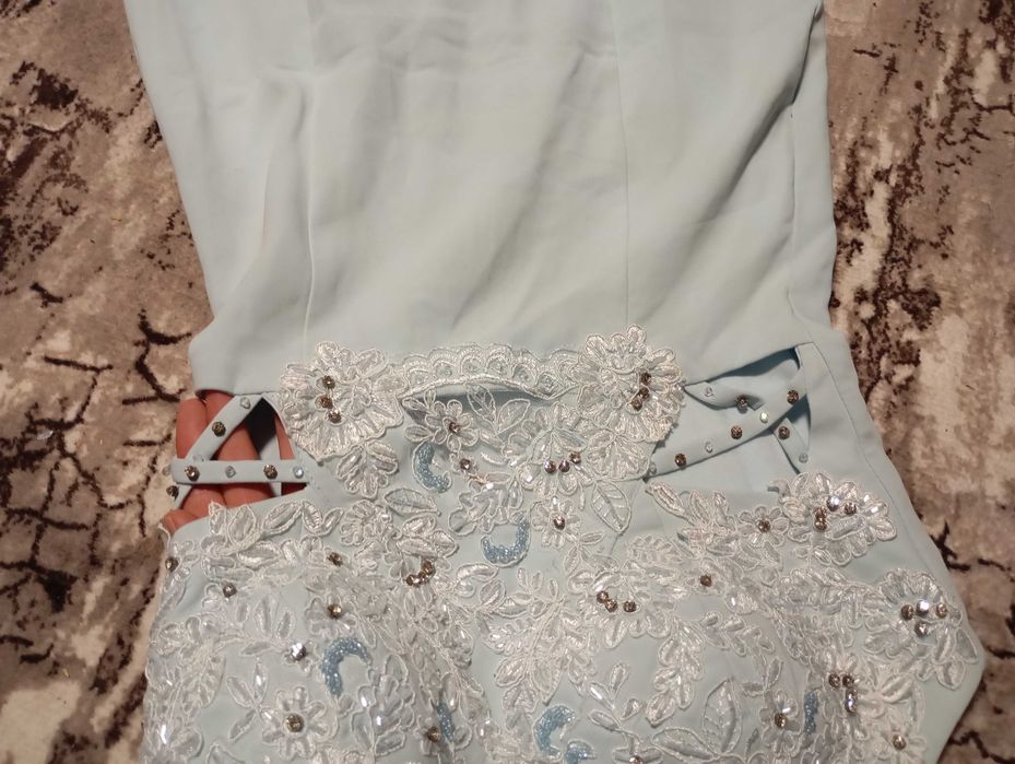 Дълга официална рокля