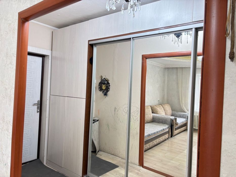 Прихожей шкаф сатылады