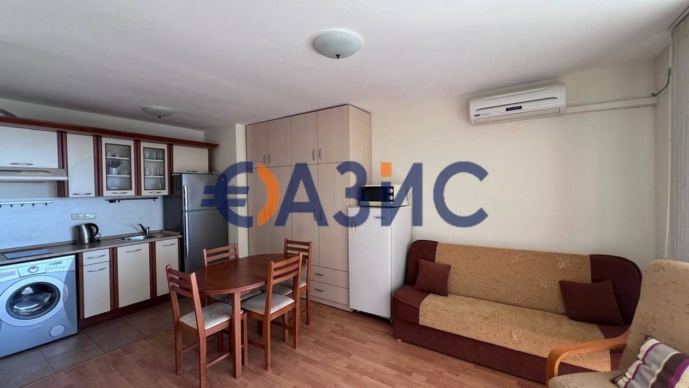 Продава се Двустаен апартамент в Свети Влас - 72 кв.м за 1007 €/кв.м - Снимка #6