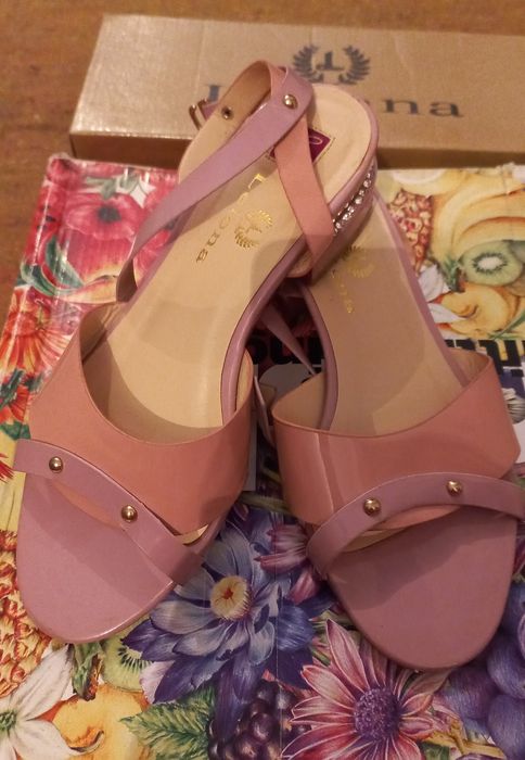 Босоножки 35-36 размер